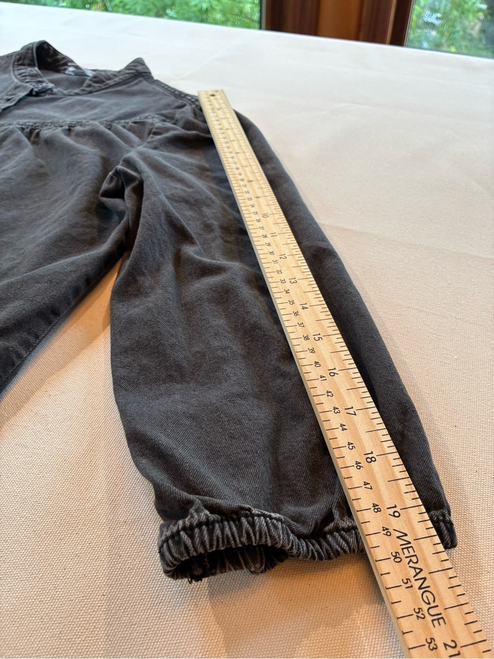 Washed Charcoal Denim Button-Front Blouse with Band Collar M Reitmans - Picture 6 of 9